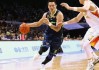 2011年的今天：朱芳雨成CBA历史最年轻的季后赛2000分先生